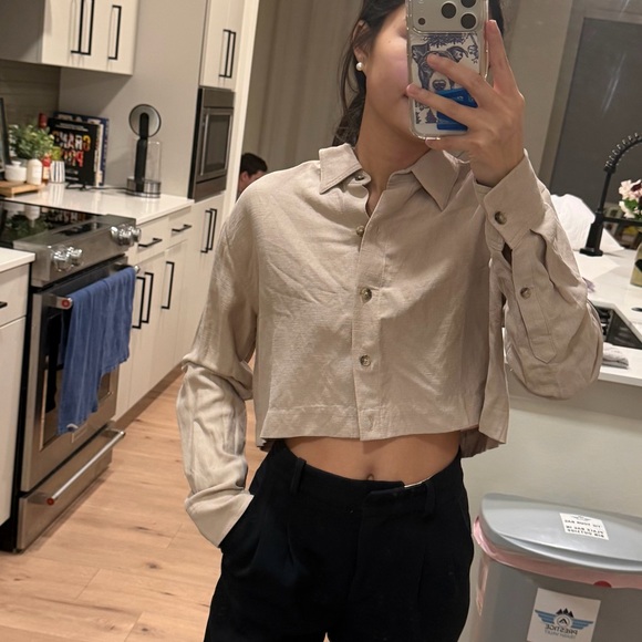 Aritzia Proposal Linen Button Down Cropped Shirt - Picture 6 of 11